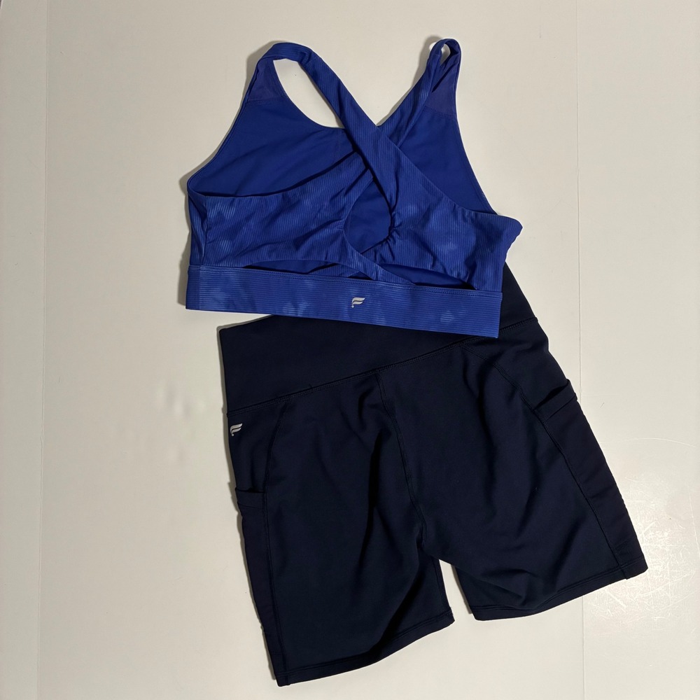 Fabletics Bundle Blue Ribbed Sports Bra & Navy Po… - image 1